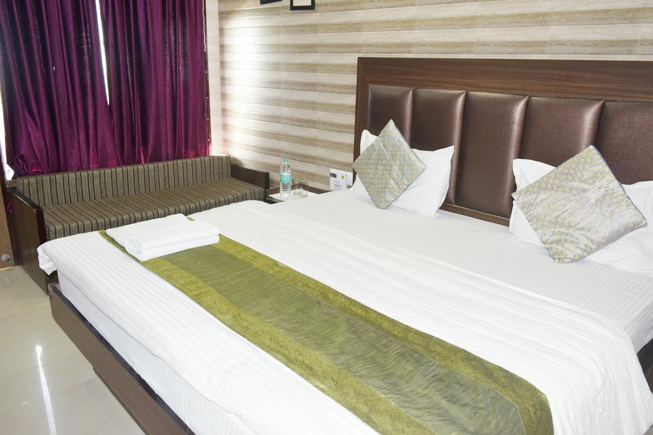 Cloud 7 Bed and Breakfast Nainital Buitenkant foto
