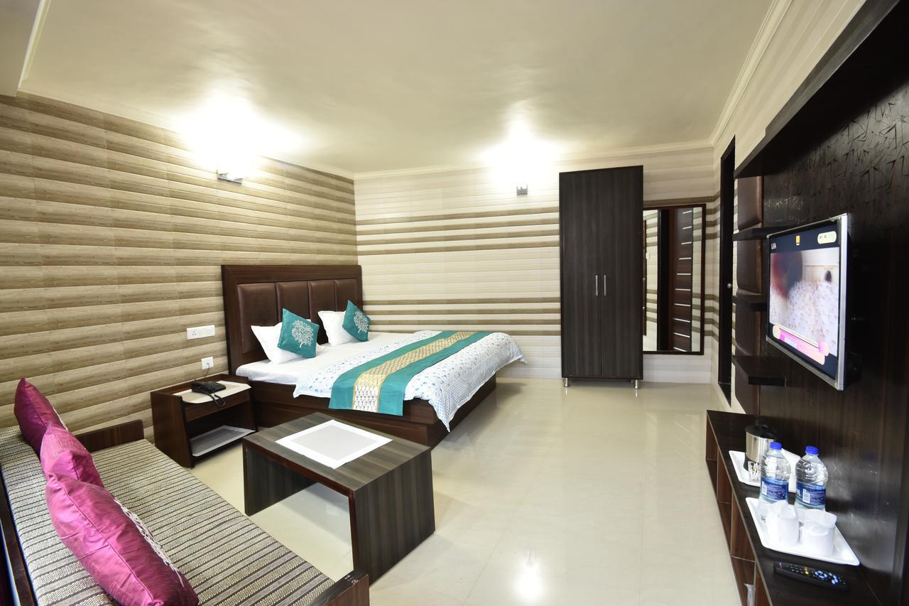 Cloud 7 Bed and Breakfast Nainital Buitenkant foto