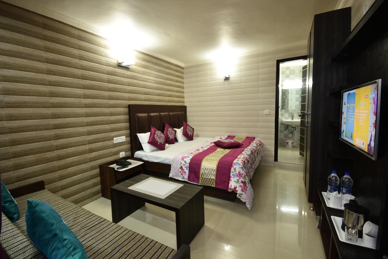 Cloud 7 Bed and Breakfast Nainital Buitenkant foto